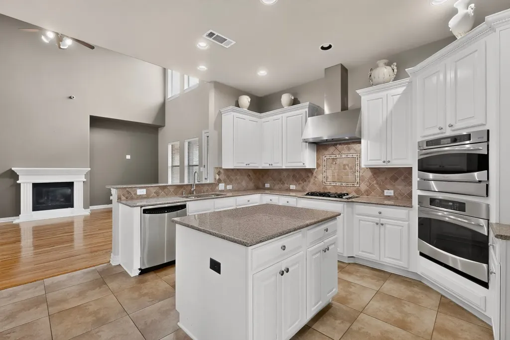 475 Fenwick Drive Sunnyvale TX 75182