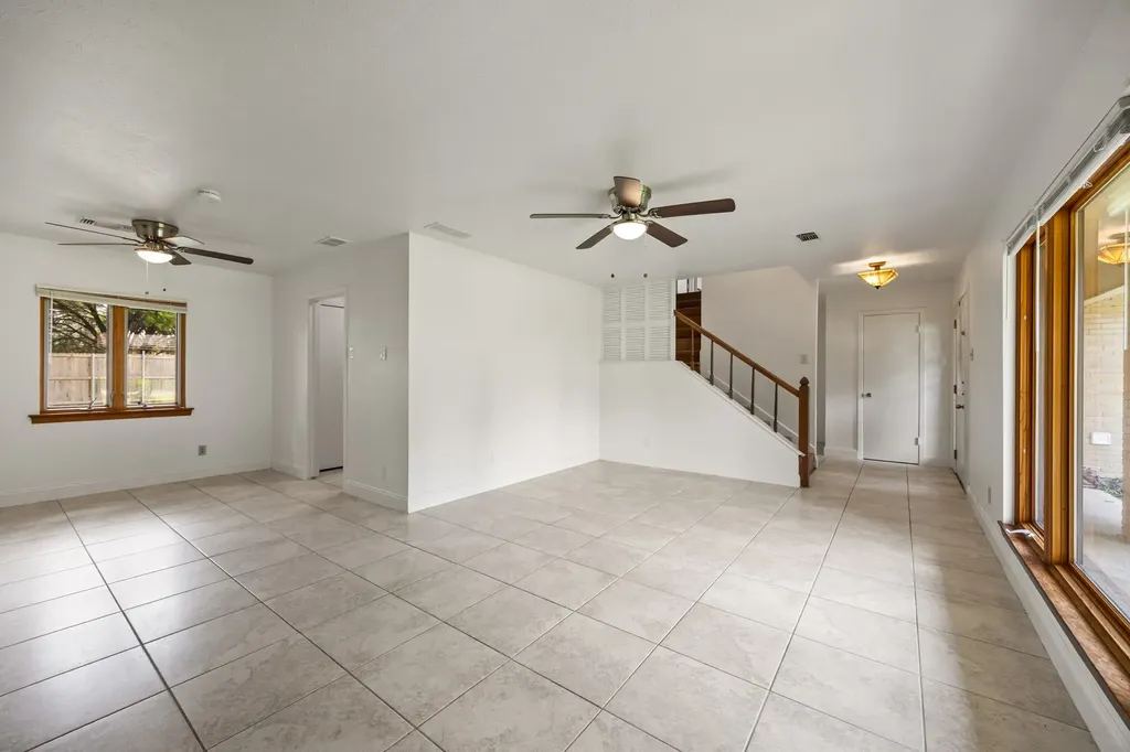 1305 Atlanta Drive Irving TX 75062