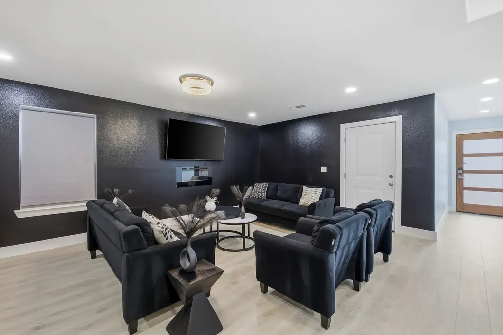 3407 Chicago Street Dallas TX 75212