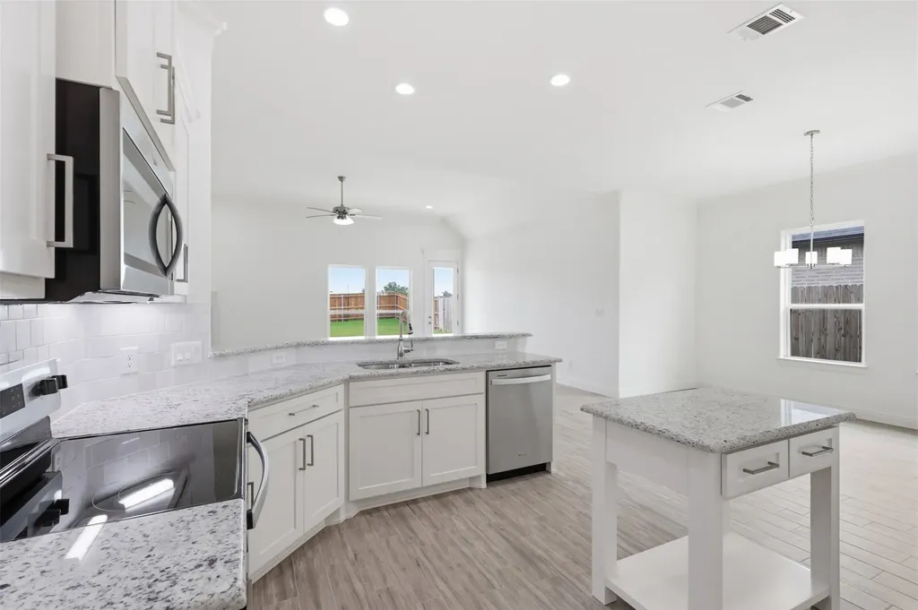 1512 Oleander Drive Tolar TX 76476