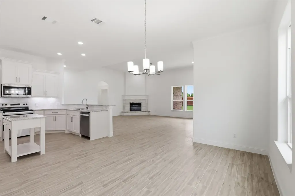 1512 Oleander Drive Tolar TX 76476