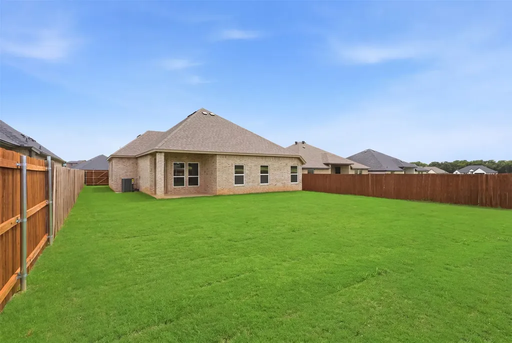1512 Oleander Drive Tolar TX 76476
