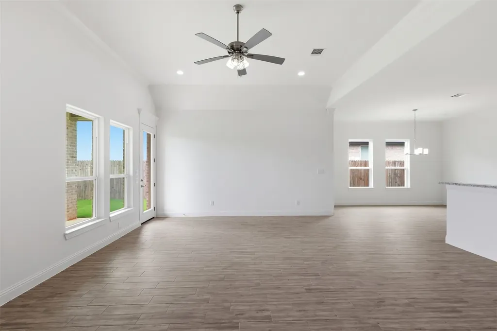 1512 Oleander Drive Tolar TX 76476
