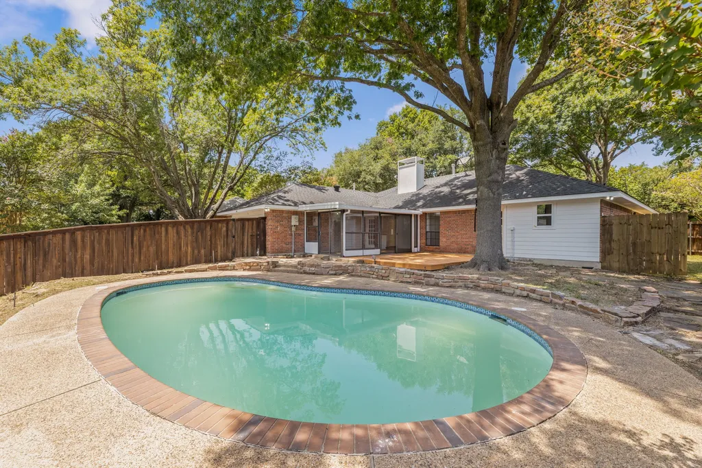 1202 Fawn Ridge Drive Duncanville TX 75137