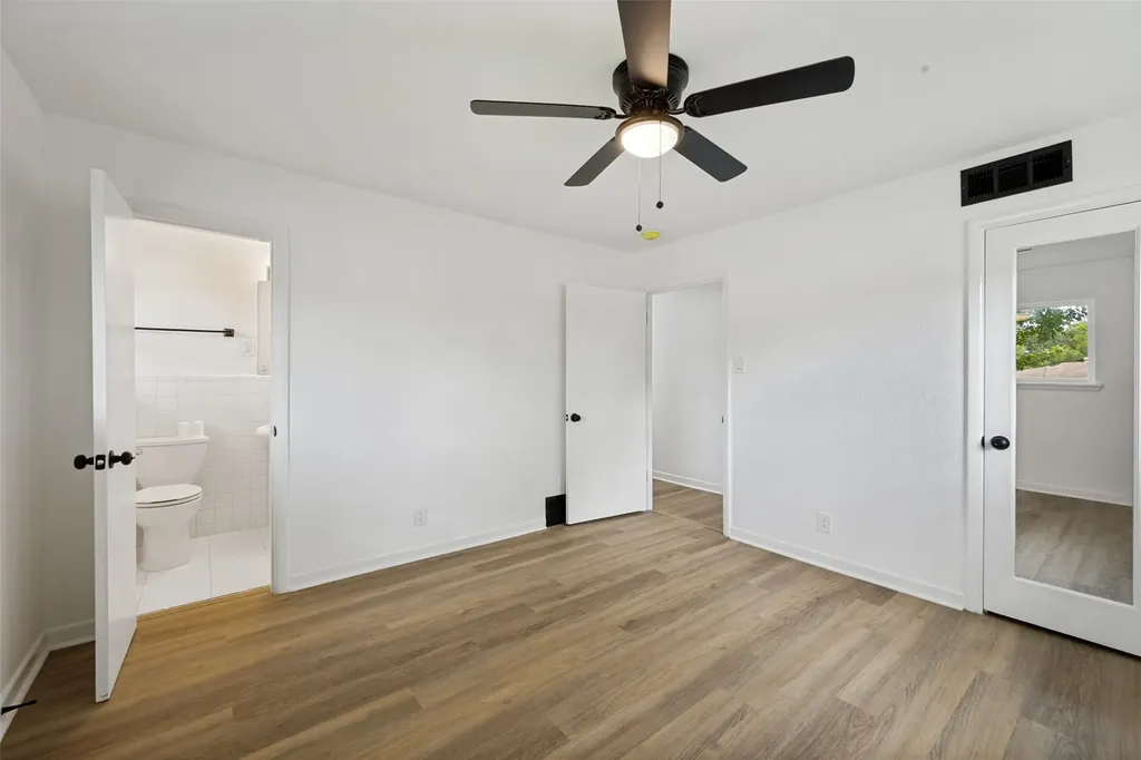 1112 Karla Drive Hurst TX 76053