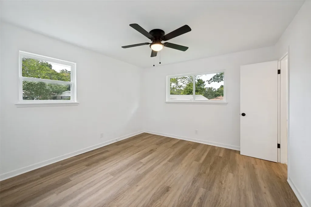 1112 Karla Drive Hurst TX 76053