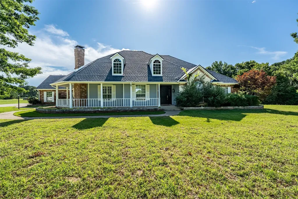 20388 County Road 150 Flint TX 75762