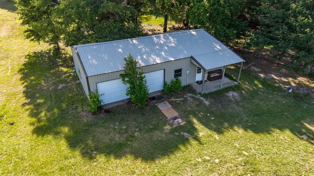 20388 County Road 150 Flint TX 75762