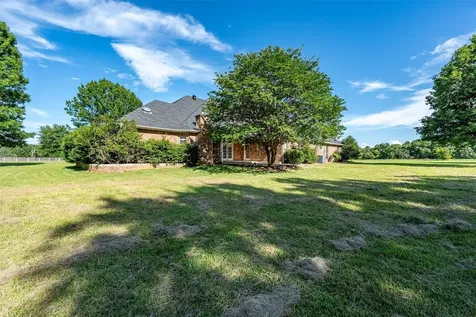 20388 County Road 150 Flint TX 75762