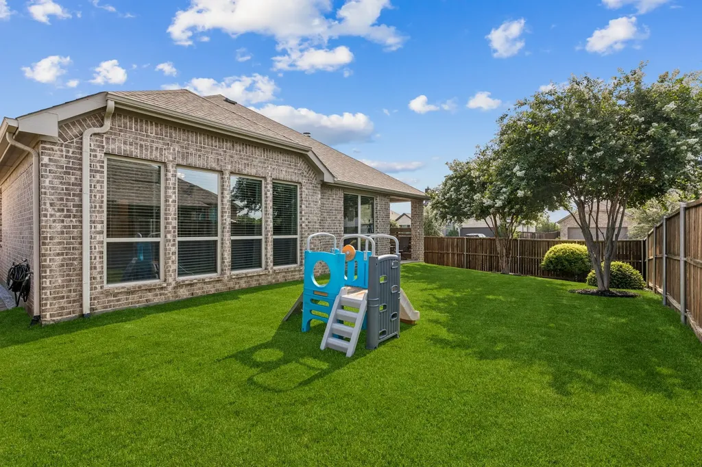 1717 Bird Cherry Lane Celina TX 75078