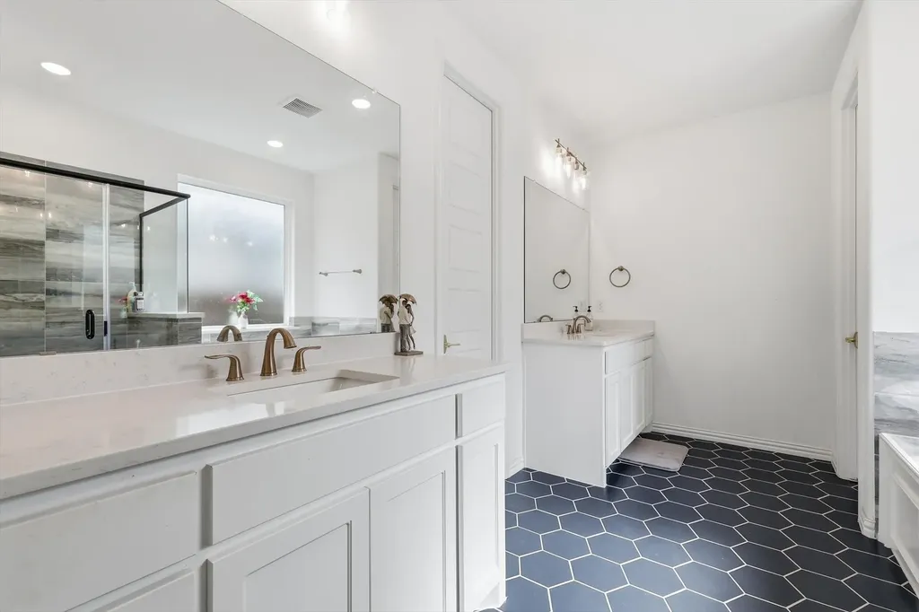 2188 Cloverfern Way Haslet TX 76052