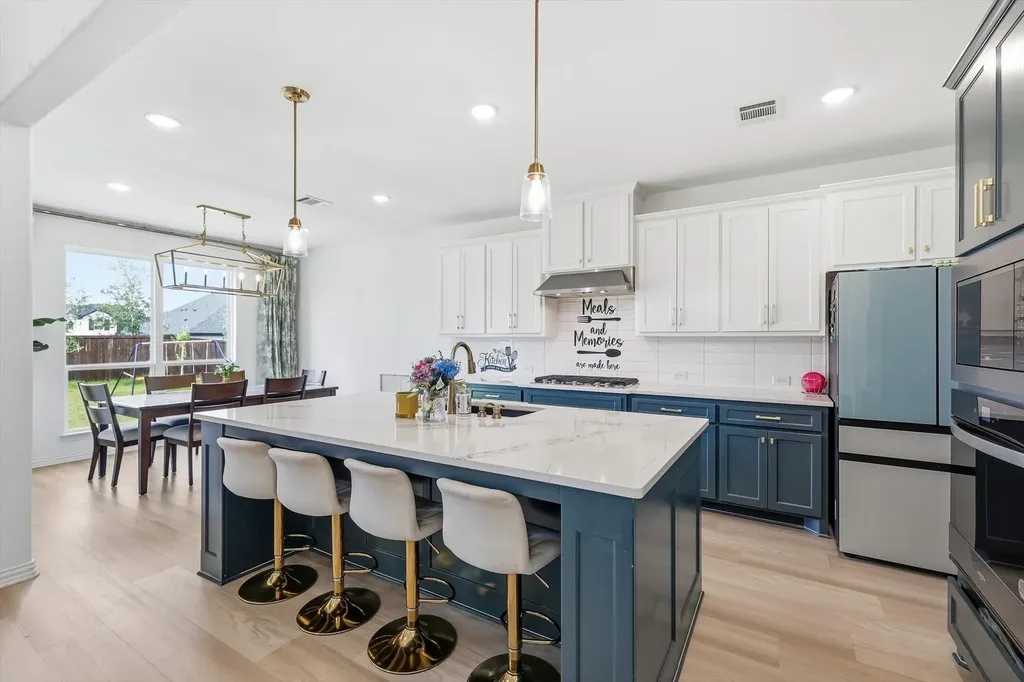 2188 Cloverfern Way Haslet TX 76052