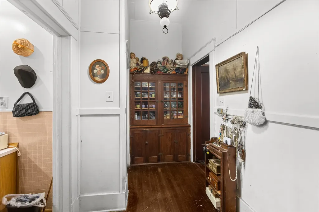 300 Hickory Street Honey Grove TX 75446