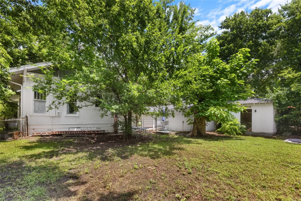 300 Hickory Street Honey Grove TX 75446