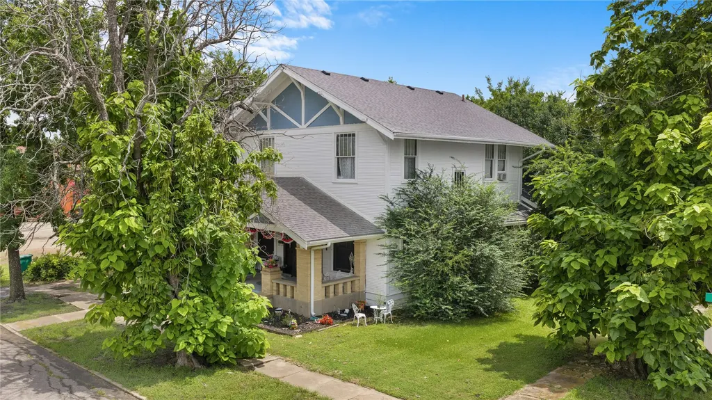 300 Hickory Street Honey Grove TX 75446