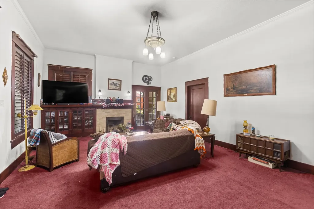 300 Hickory Street Honey Grove TX 75446