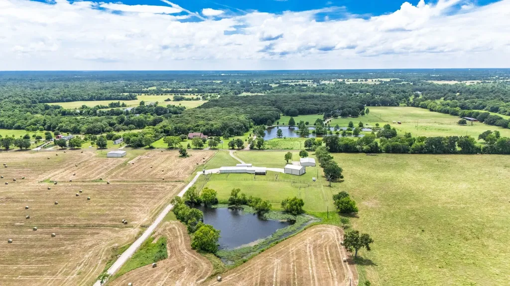 609 County Road 2421 Como TX 75431