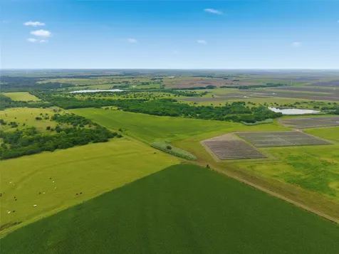Tbd Hcr 3165 Road Abbott TX 76621