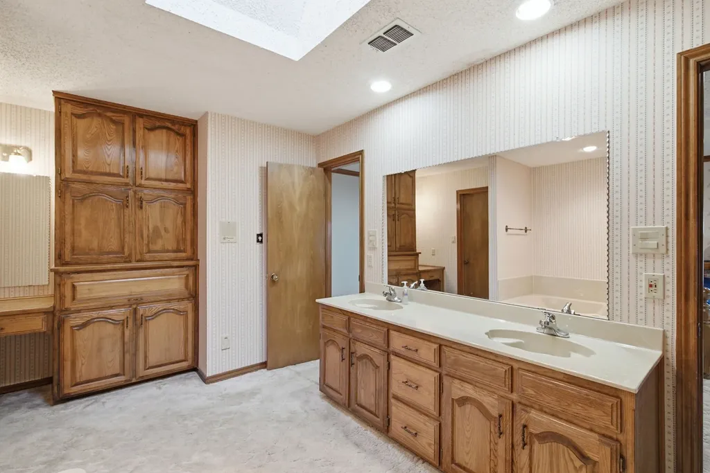 7900 Highway 6 De Leon TX 76444