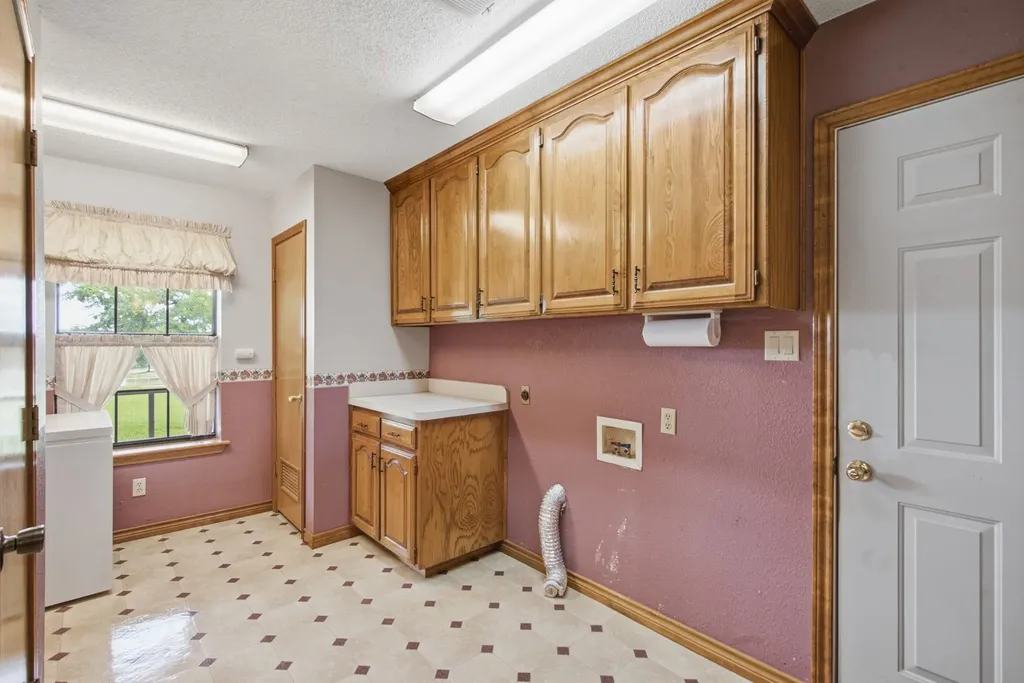 7900 Highway 6 De Leon TX 76444