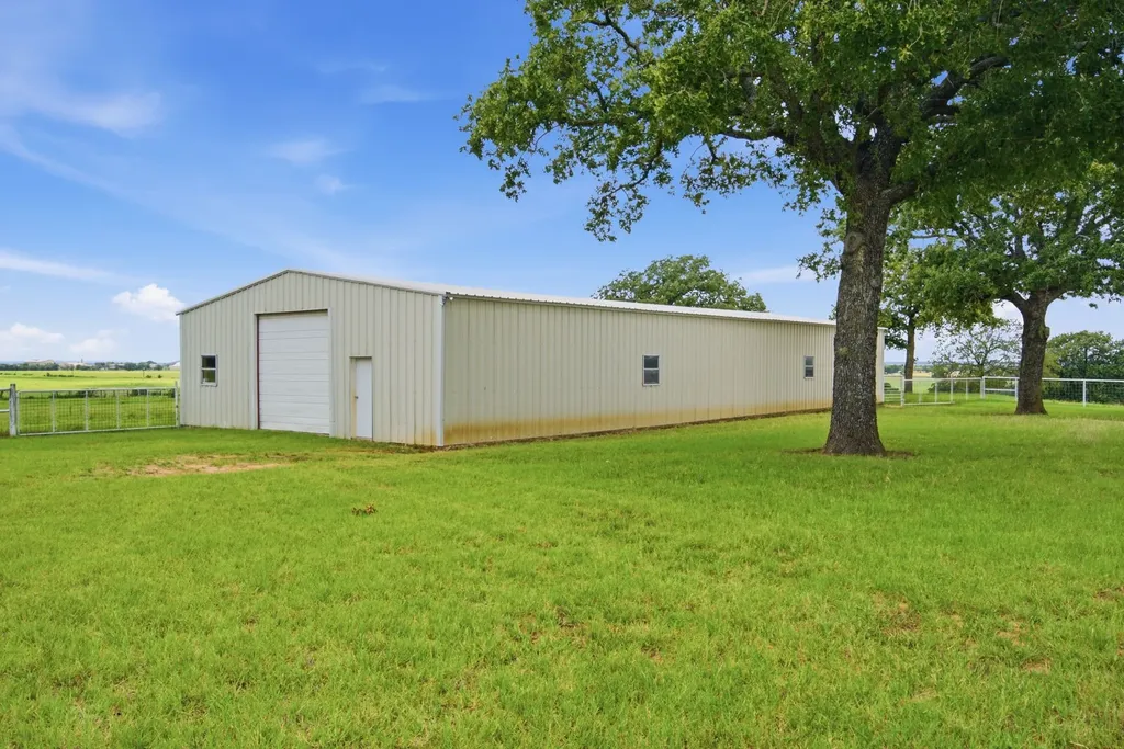 7900 Highway 6 De Leon TX 76444