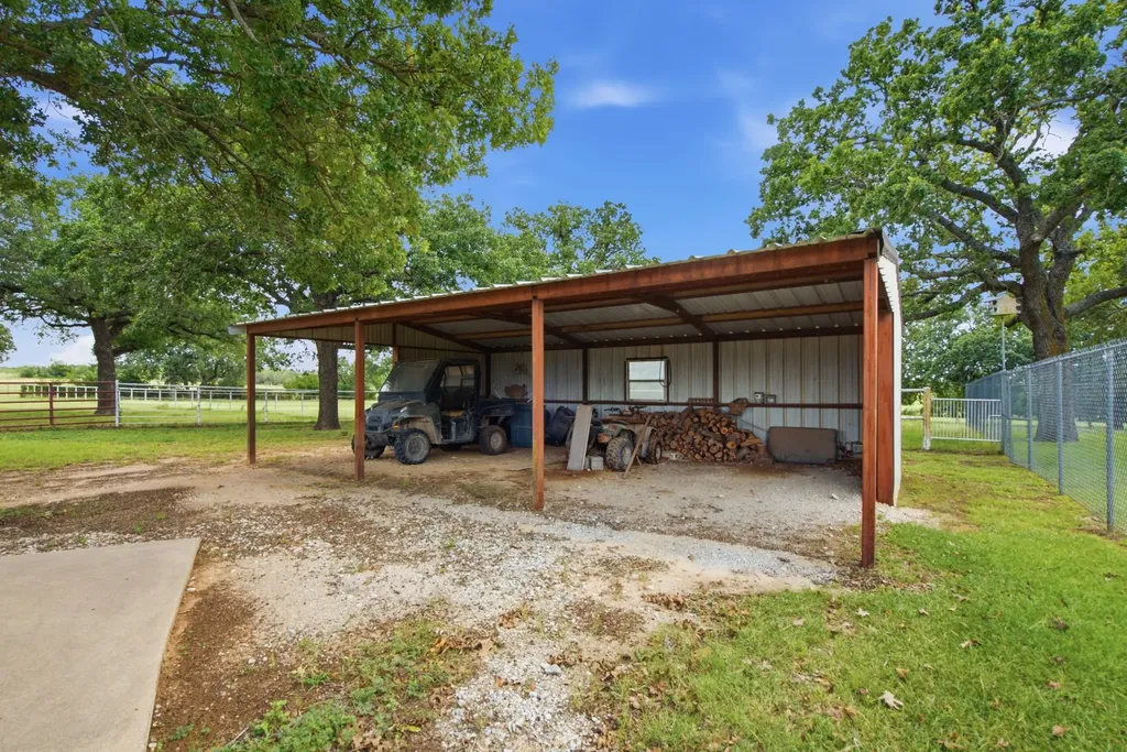 7900 Highway 6 De Leon TX 76444