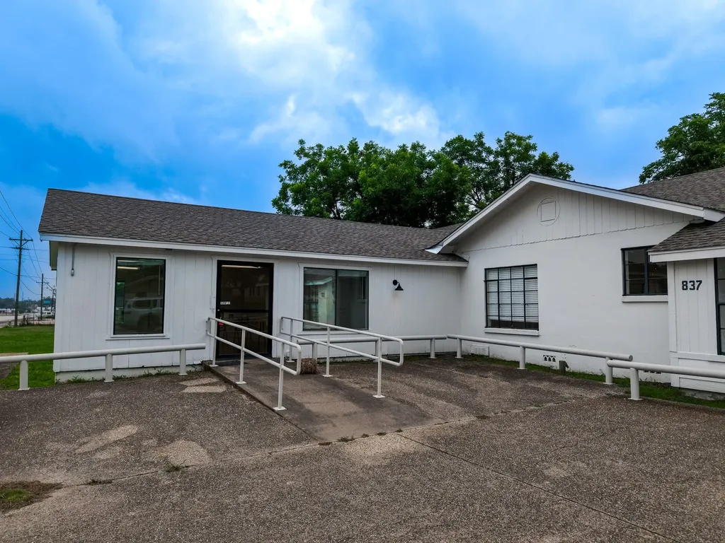 837 State Hwy 171 Highway Mexia TX 76667