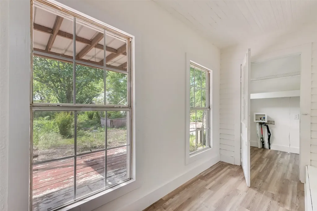 309 Poplar Street Italy TX 76651