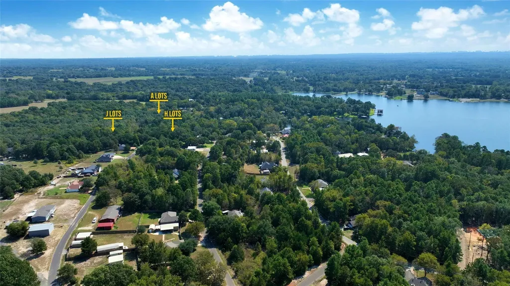 208 County Road 2267 Mineola TX 75773
