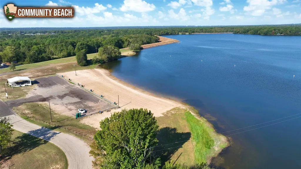 208 County Road 2267 Mineola TX 75773