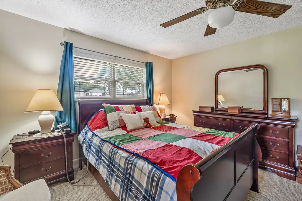 18448 County Road 138 Flint TX 75762
