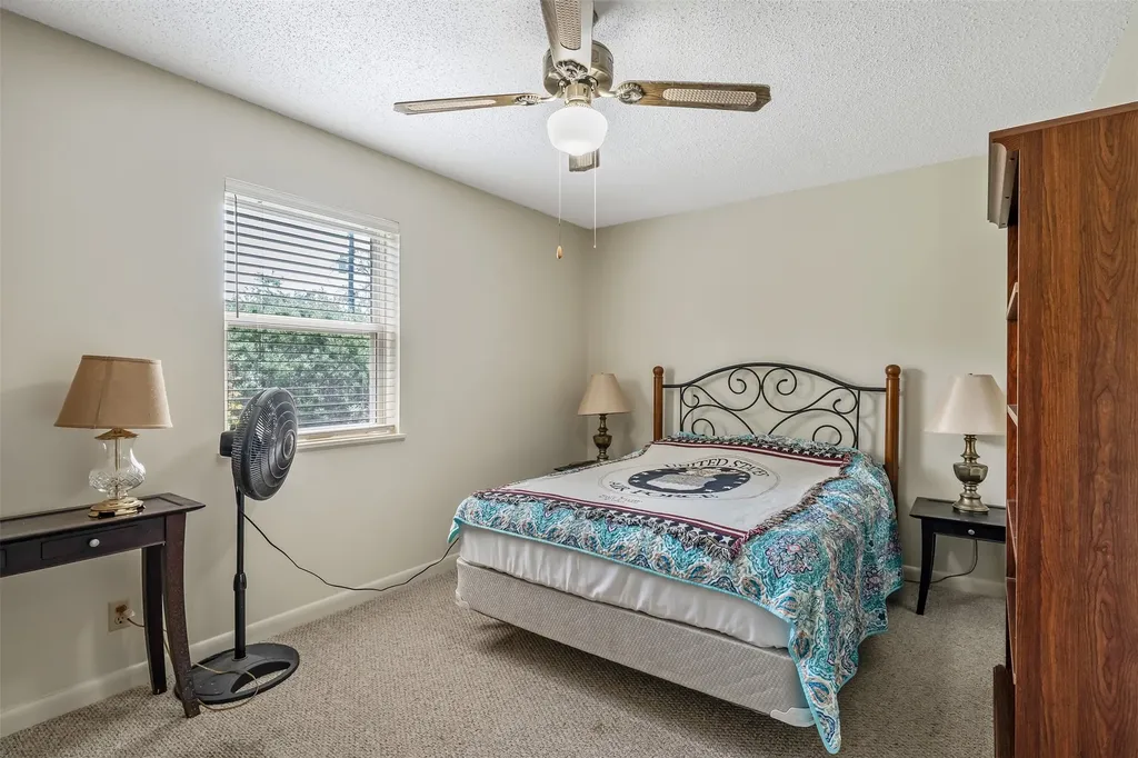 18448 County Road 138 Flint TX 75762