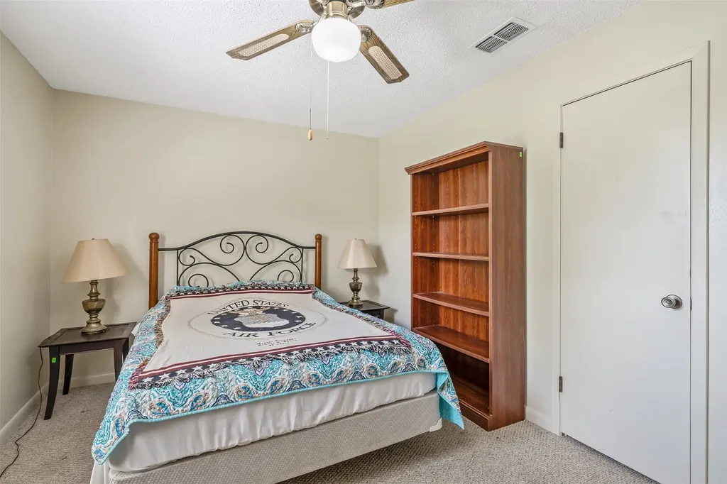 18448 County Road 138 Flint TX 75762