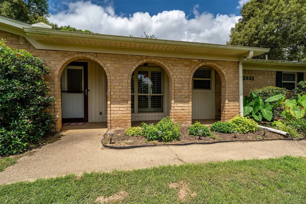 18448 County Road 138 Flint TX 75762