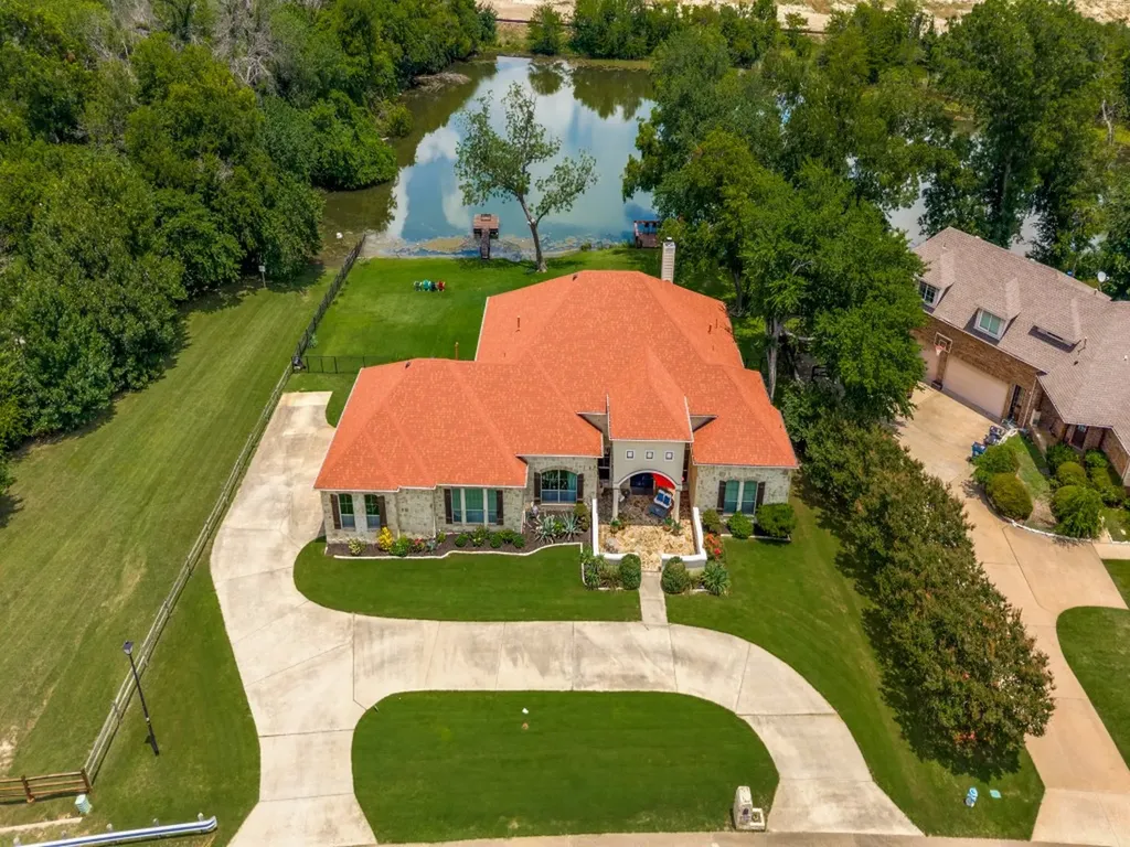 1549 Brook Lane Celina TX 75009