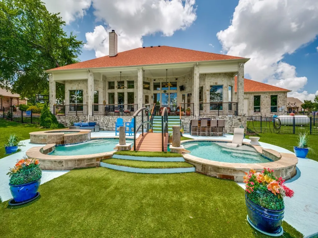 1549 Brook Lane Celina TX 75009