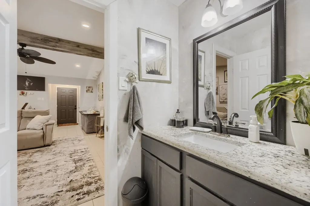 1443 Brook Meadow Circle Lancaster TX 75134