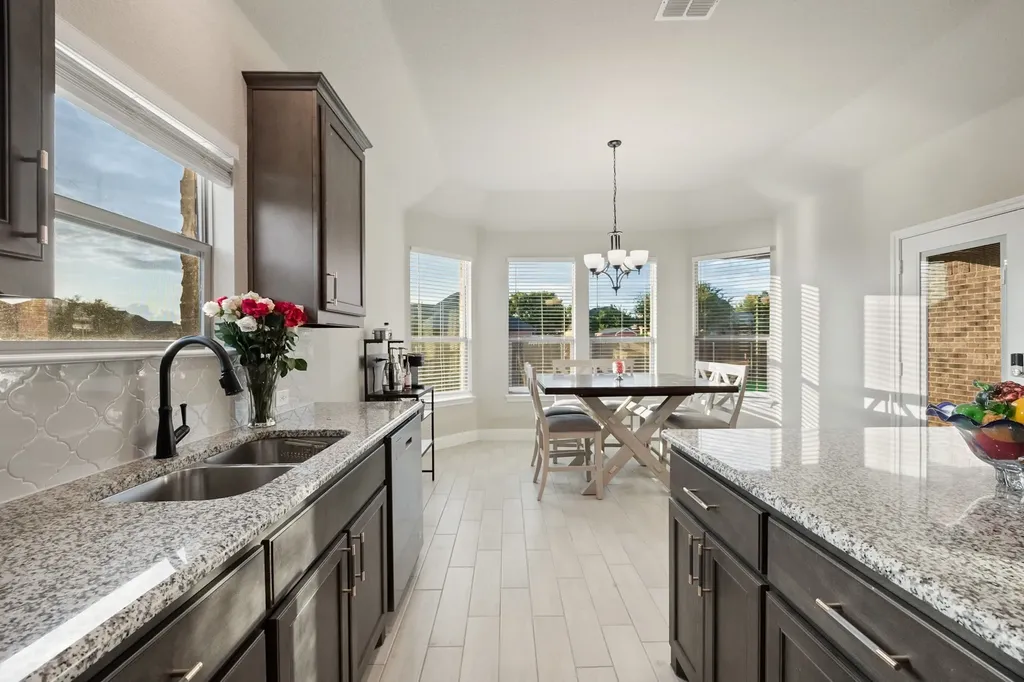 1802 Golden Meadow Court Cleburne TX 76033