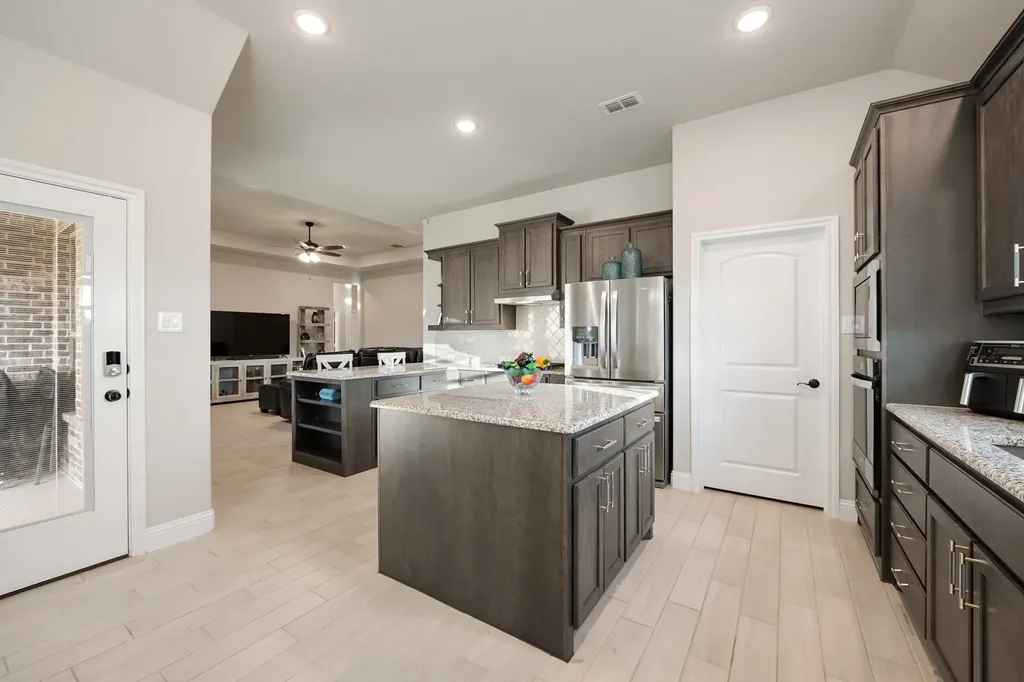 1802 Golden Meadow Court Cleburne TX 76033