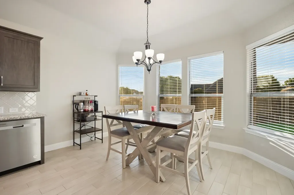 1802 Golden Meadow Court Cleburne TX 76033