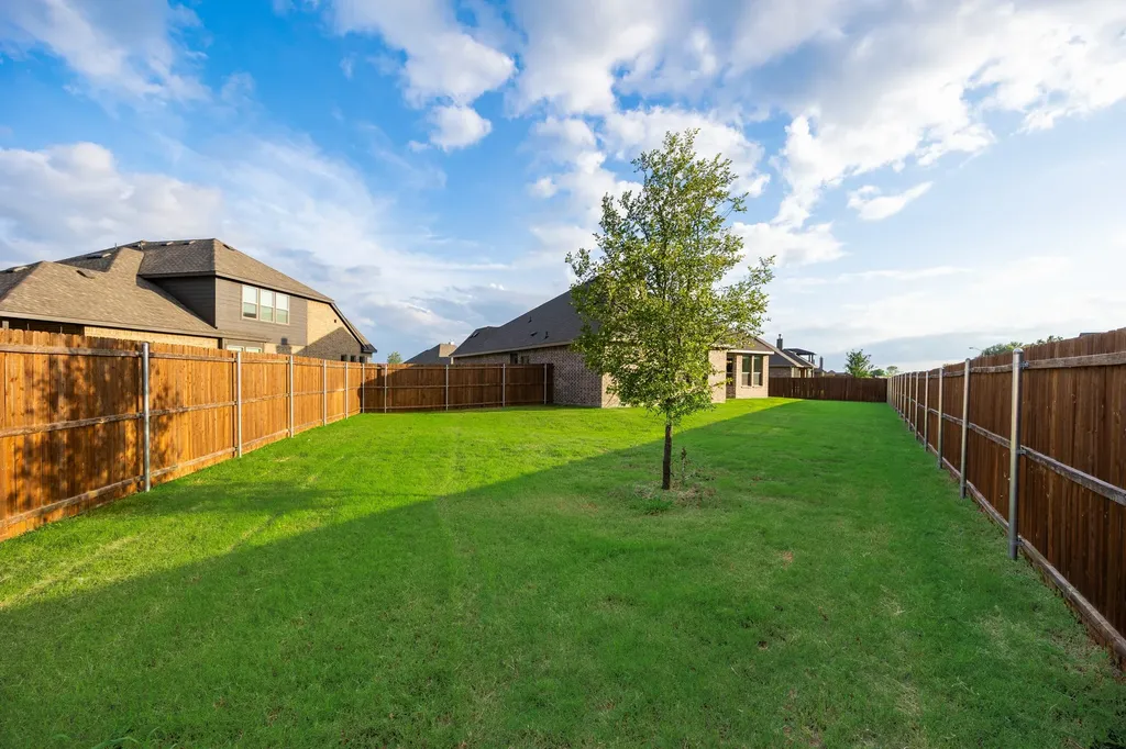 1802 Golden Meadow Court Cleburne TX 76033