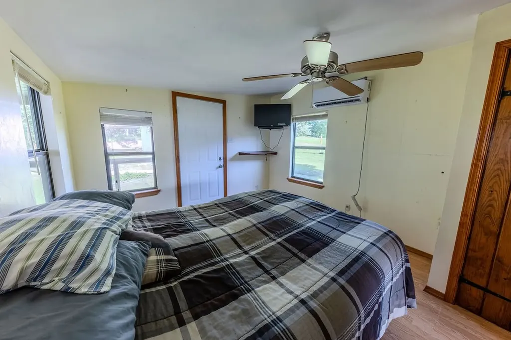 102 Sandy Main Road Scroggins TX 75480
