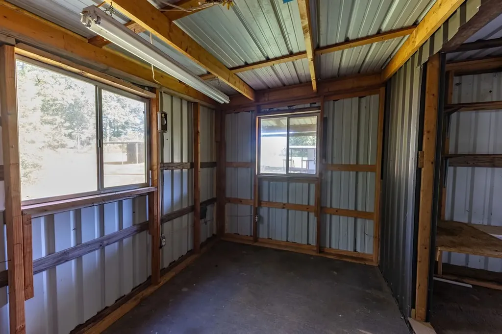 102 Sandy Main Road Scroggins TX 75480