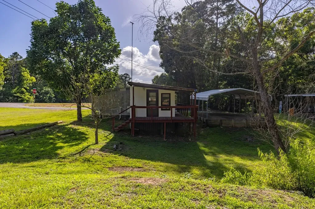 102 Sandy Main Road Scroggins TX 75480