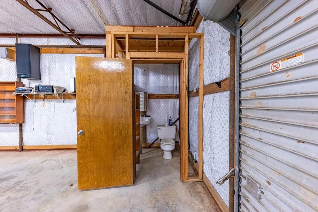 102 Sandy Main Road Scroggins TX 75480