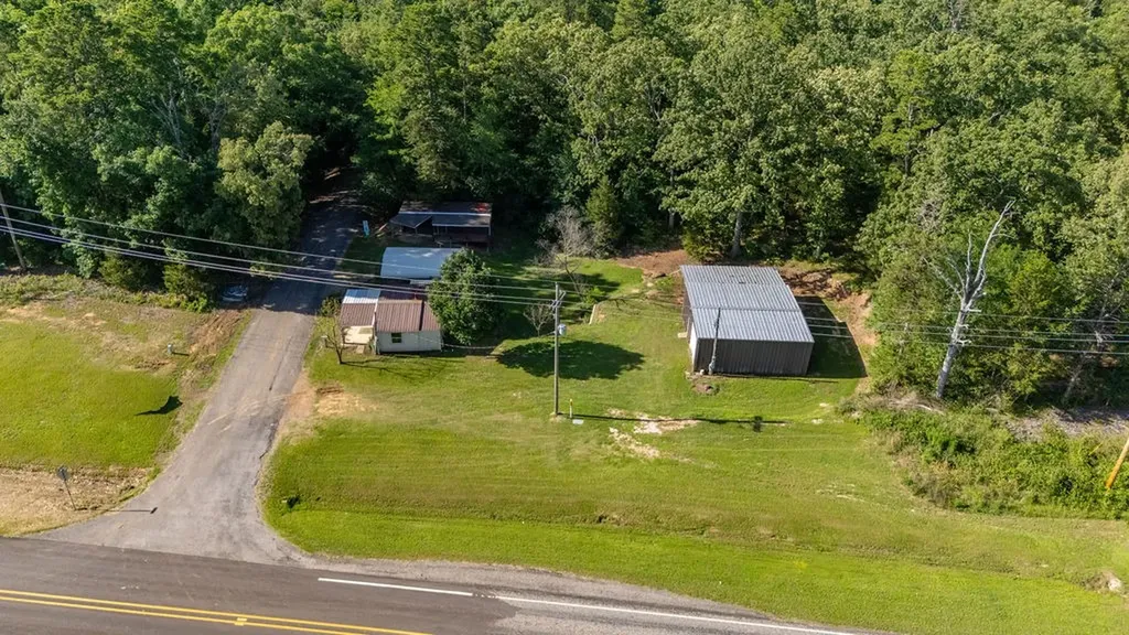102 Sandy Main Road Scroggins TX 75480