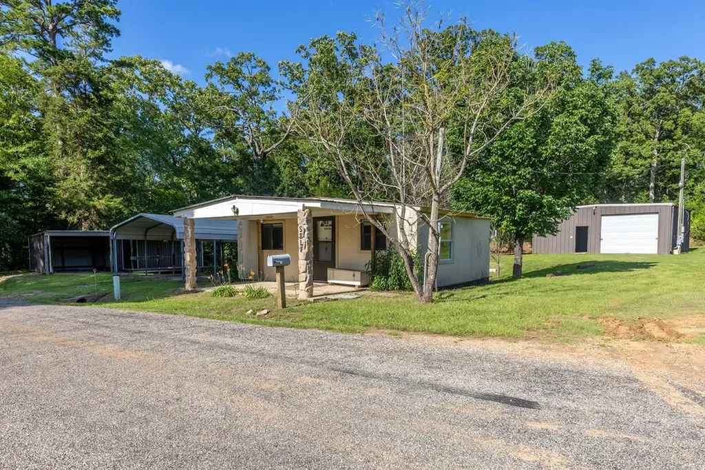 102 Sandy Main Road Scroggins TX 75480