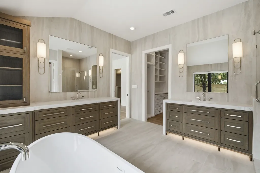 10254 Epping Lane Dallas TX 75229