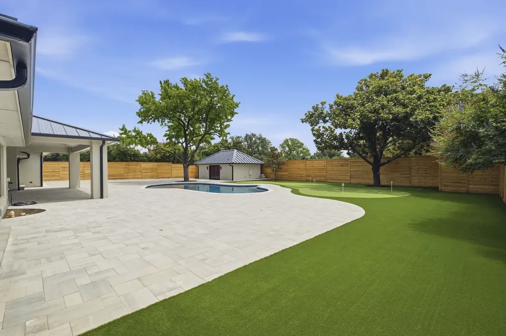 10254 Epping Lane Dallas TX 75229