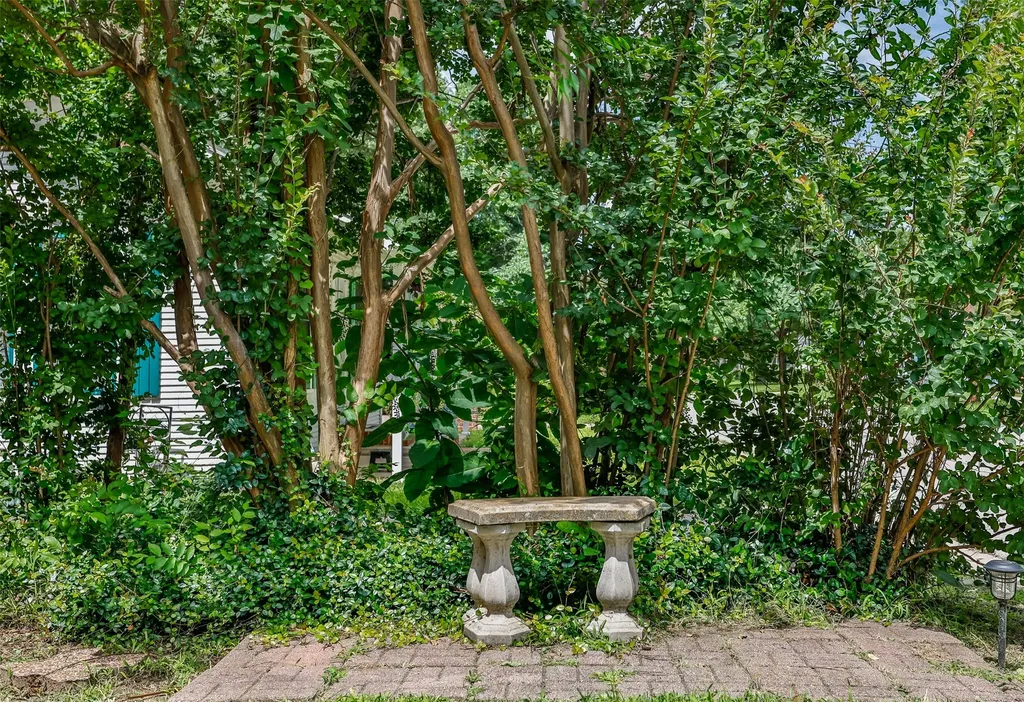 226 Gordon Street Gainesville TX 76240